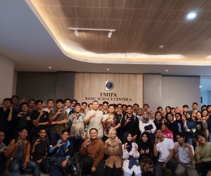 Prodi Kimia FMIPA ITB, IAKI, dan HMK ‘AMISCA’ ITB berkolaborasi melakukan pelatihan Manajemen Mutu Laboratorium berbasis Integrated Management System (IMS) Awareness Training (ISO 9001; ISO 14001; ISO 45001) untuk mahasiswa tingkat akhir, wisudawan dan pasca sarjana Prodi Kimia FMIPA ITB.