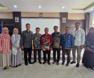 Tim dosen Kelompok Keilmuan Kimia Analitik Prodi Kimia FMIPA ITB memberikan sharing kuliah keilmuan kimia analitk dan promosi program magister di Jurusan Kimia FMIPA Universitas Tanjungpura